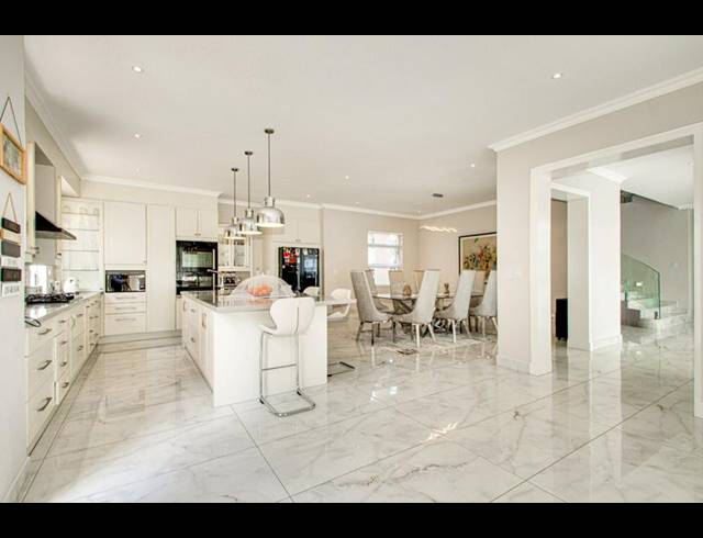 4 BEDROOM PROPERTY TO RENT IN BRYANSTON